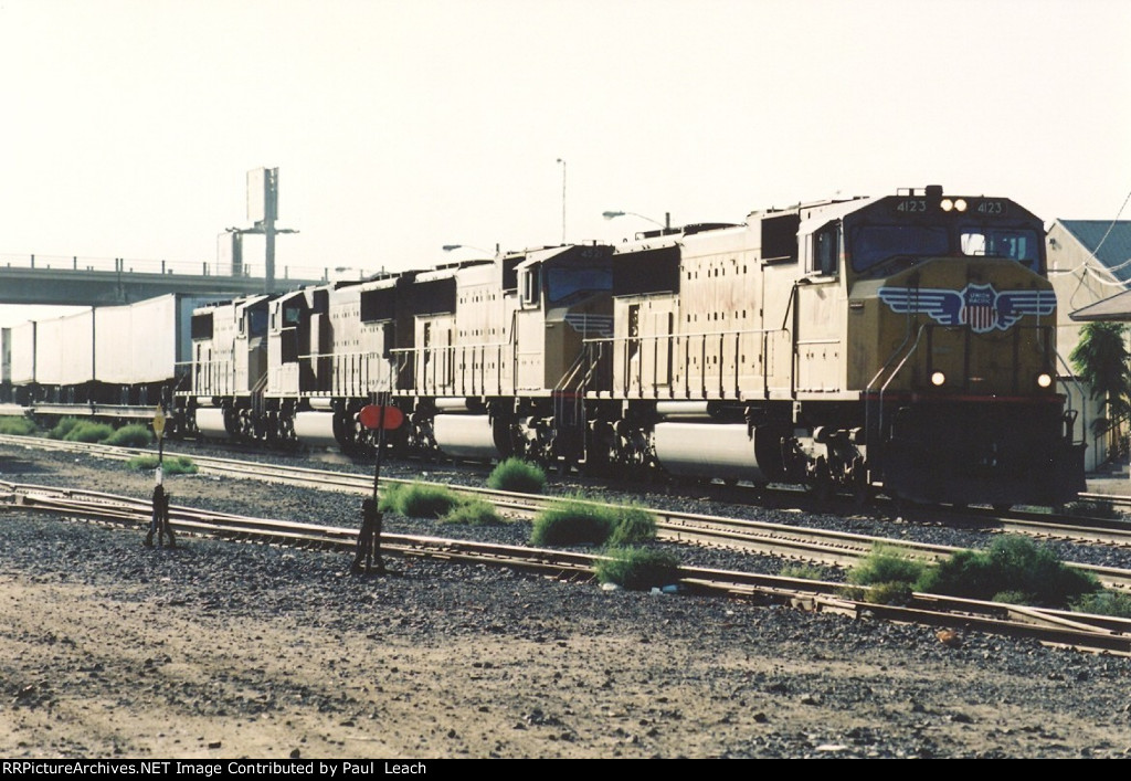Eastbound intermodal